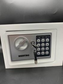 Coffre Fort BeetroTC0574  Electronique Avec Code de sécurité programmable
