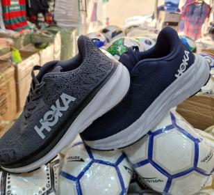 basket HOKA 39/40