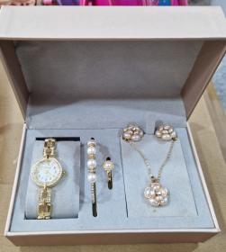 coffre cadeau femmes 